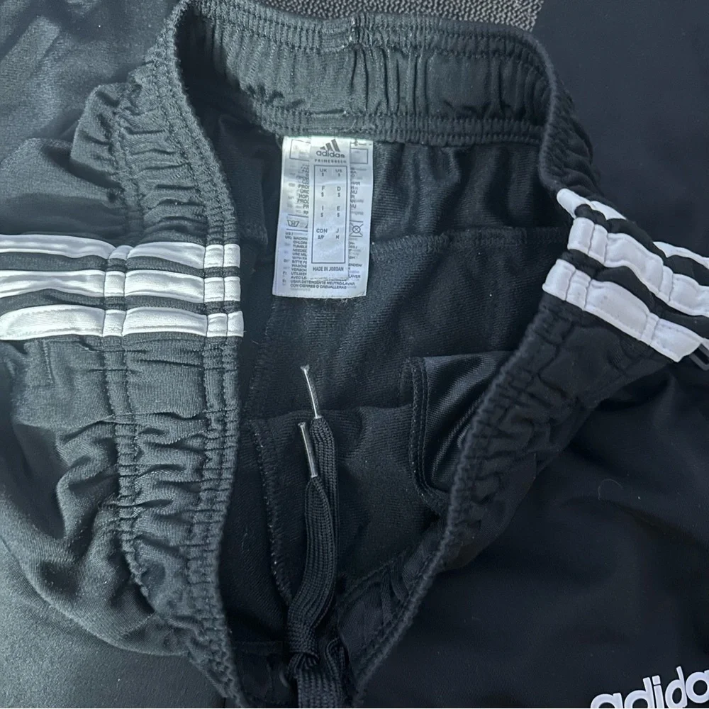 Adidas 3 Stripe Tapered Track Pants/Joggers With Zippered Pockets - Picture 5 of 5